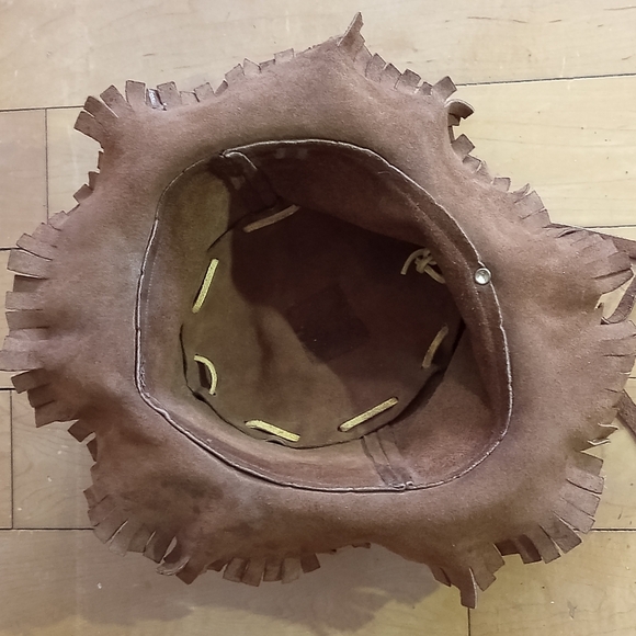 Handmade Vintage Suede bucket hat with leather stitching and braiding unisex - Picture 6 of 6